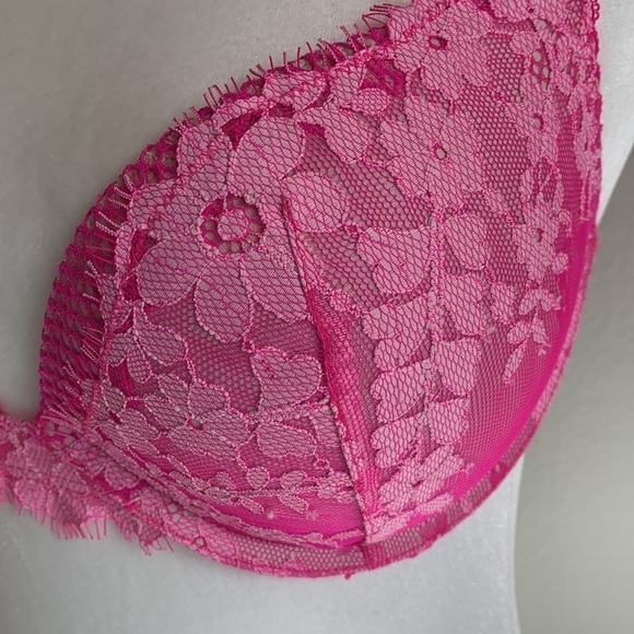 Victoria's Secret Dream Angels Push-up Bra Pink Floral 32D - Picture 3 of 15
